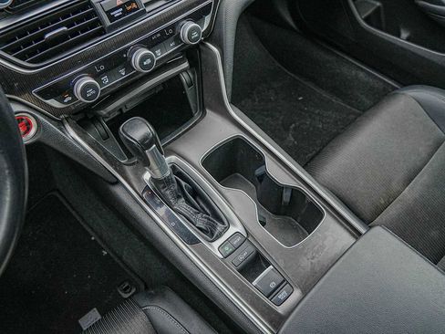 Used 2021 Honda Accord Sport image 18