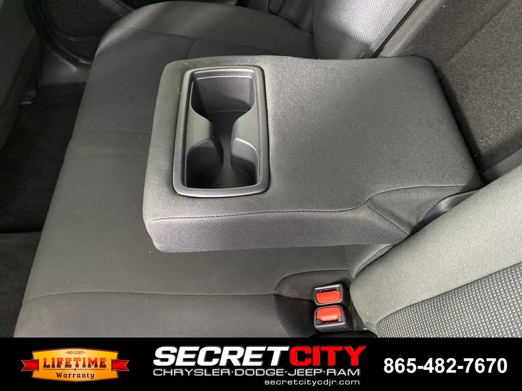 Used 2023 Toyota RAV4 LE AWD/4WD image 26
