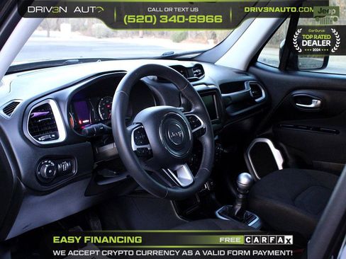 Used 2018 Jeep Renegade Latitude image 11