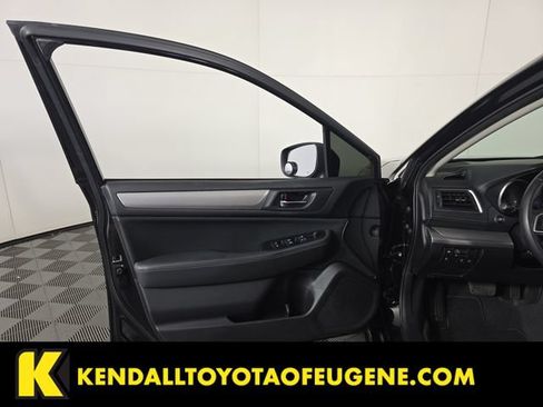 Used 2019 Subaru Legacy 2.5i Premium AWD/4WD image 21