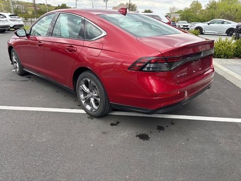 Used 2024 Honda Accord EX image 9