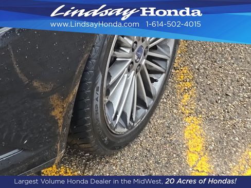 Used 2014 Ford Fusion SE w/ Equipment Group 202A image 4