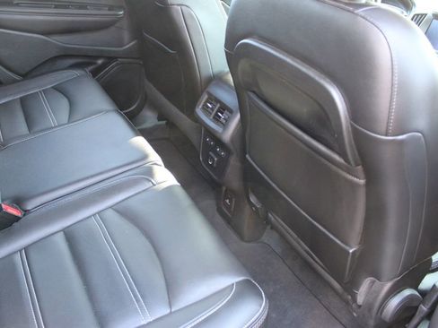 Used 2022 GMC Terrain Denali w/ Denali Premium Package image 50