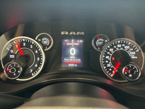 Used 2023 RAM 1500 Big Horn AWD/4WD image 11