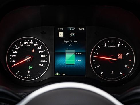 Used 2024 Mercedes-Benz Sprinter 2500 image 28