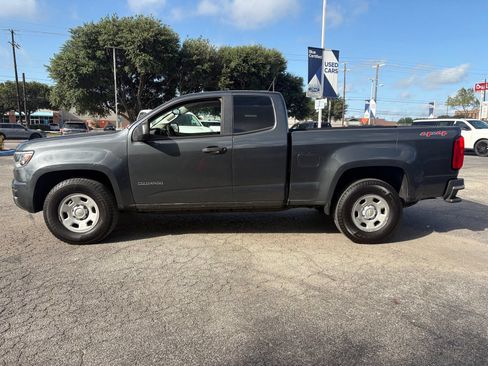 Used 2016 Chevrolet Colorado W/T w/ WT Convenience Package AWD/4WD image 4