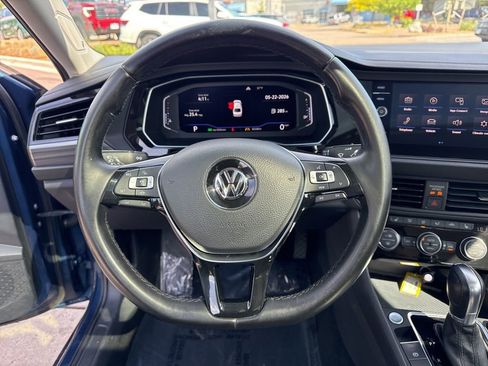 Used 2019 Volkswagen Jetta SEL FWD image 14