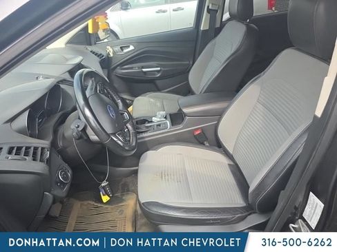 Used 2019 Ford Escape SE AWD/4WD image 2