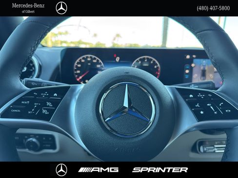 New 2026 Mercedes-Benz GLB 250 image 22