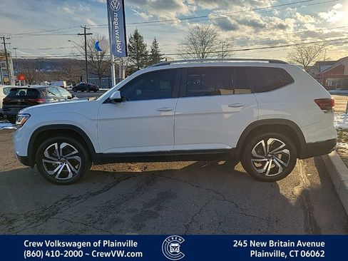 Certified 2022 Volkswagen Atlas SEL image 25