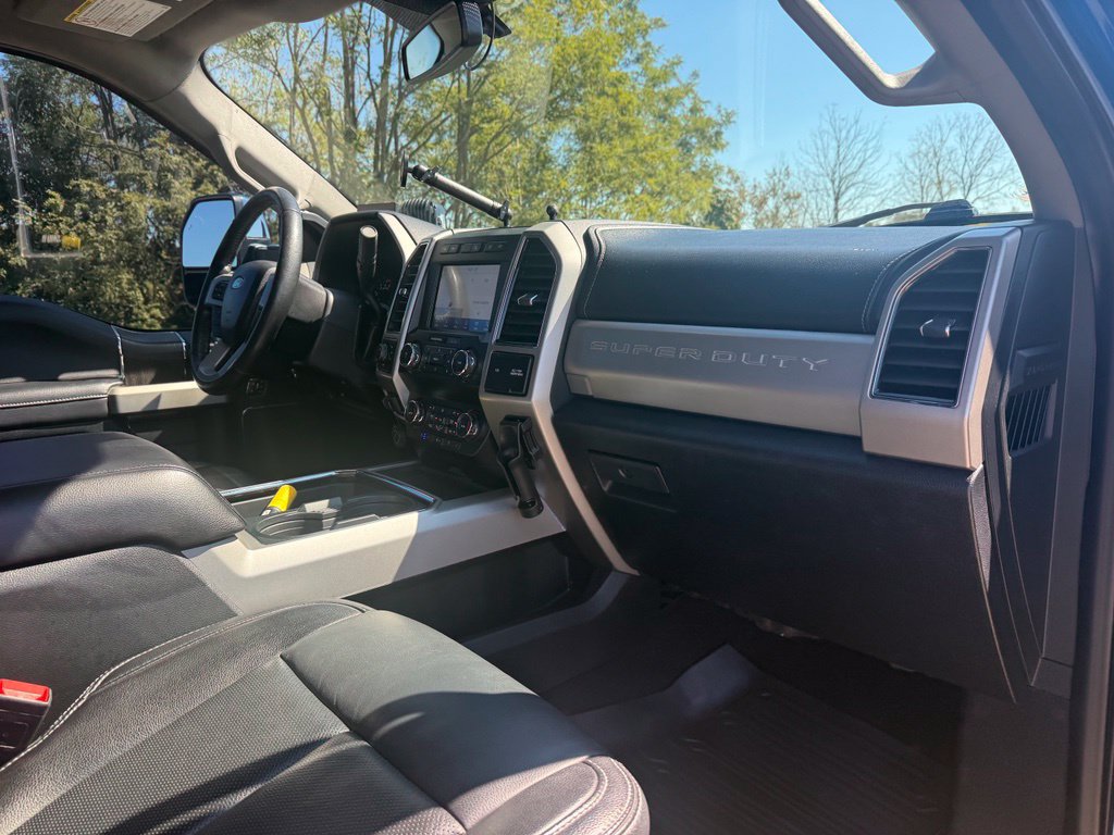 Used 2021 Ford F350 Lariat w/ Tremor Off-Road Package AWD/4WD image 27