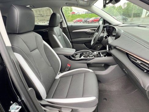 Used 2025 Buick Envision Sport Touring image 18