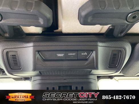 New 2026 Jeep Gladiator Mojave image 21