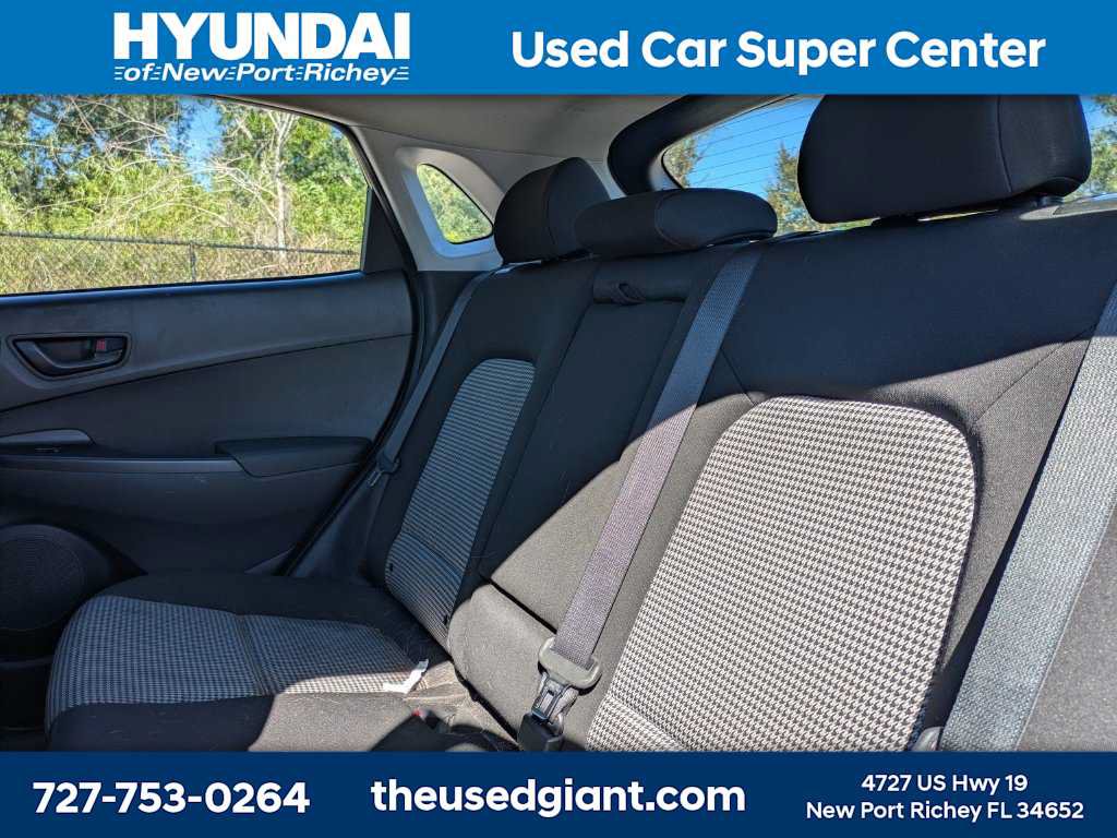 Used 2022 Hyundai Kona SE FWD image 12