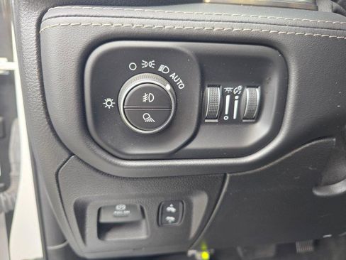 Certified 2021 RAM 1500 Limited w/ Night Edition AWD/4WD image 27