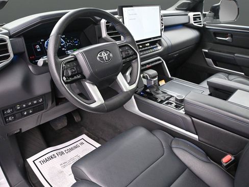 Used 2024 Toyota Tundra Platinum AWD/4WD image 3