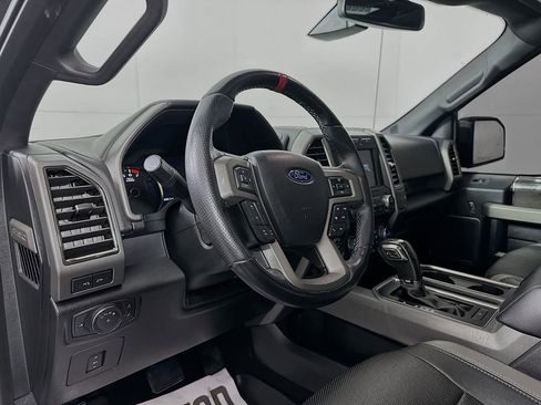 Used 2018 Ford F150 Raptor w/ Equipment Group 802A Luxury image 9