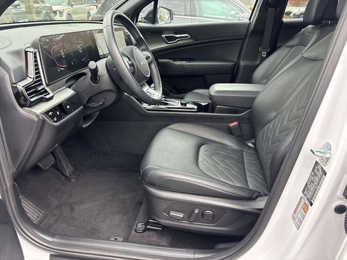 Used 2025 Kia Sportage X-Line w/ Premium Package image 7