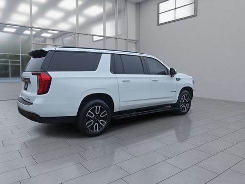 Used 2021 GMC Yukon XL AT4 w/ AT4 Premium Plus Package image 8