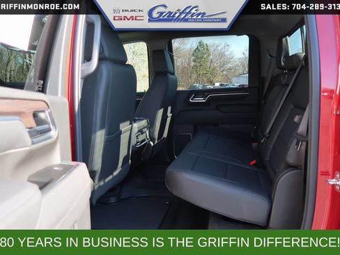 New 2026 GMC Sierra 2500 SLT w/ SLT Premium Package AWD/4WD image 21