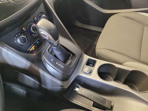 Used 2016 Ford Escape S FWD image 26