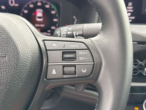 Used 2025 Honda Accord EX-L image 7