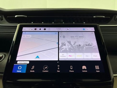 Used 2023 Jeep Grand Cherokee Limited image 24