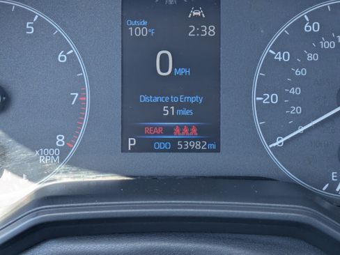 Used 2024 Toyota Corolla LE FWD image 29