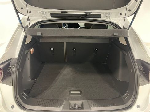 Used 2025 Chevrolet Trax ACTIV image 5