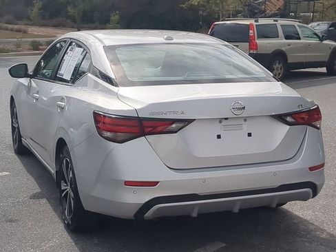 Used 2023 Nissan Sentra SV image 6