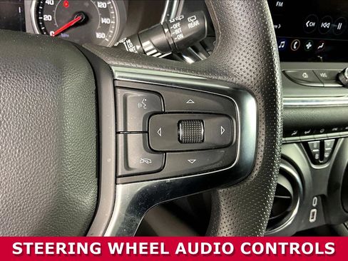 Used 2024 Chevrolet Blazer LT w/ Convenience Package FWD image 11