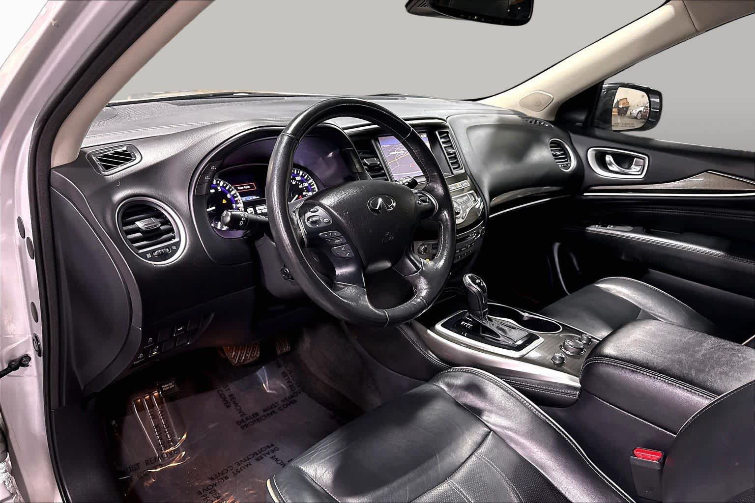 Used 2020 INFINITI QX60 Luxe w/ Essential Package AWD/4WD image 18