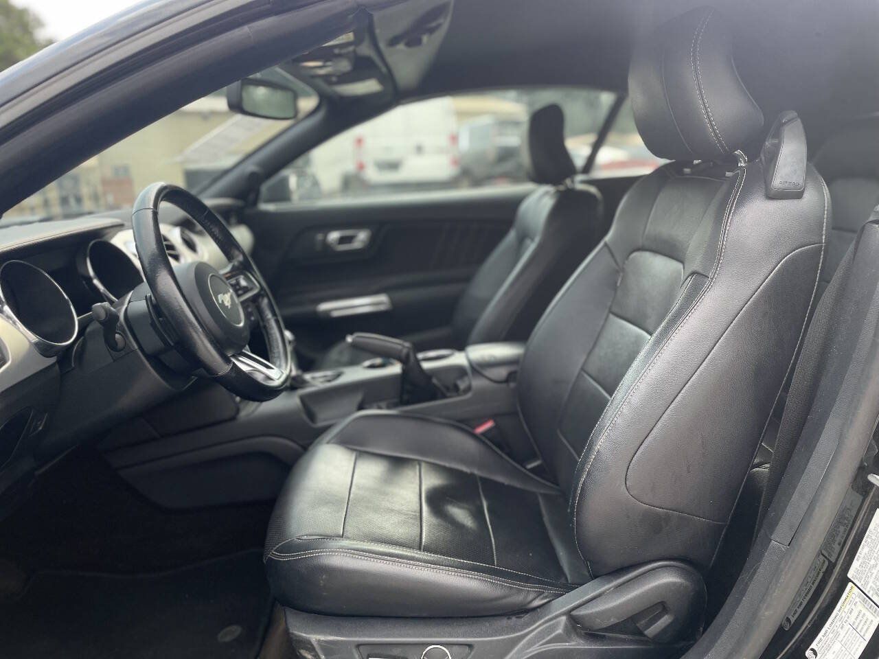 Used 2016 Ford Mustang Premium RWD image 14
