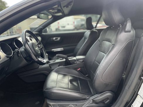 Used 2016 Ford Mustang Premium RWD image 14