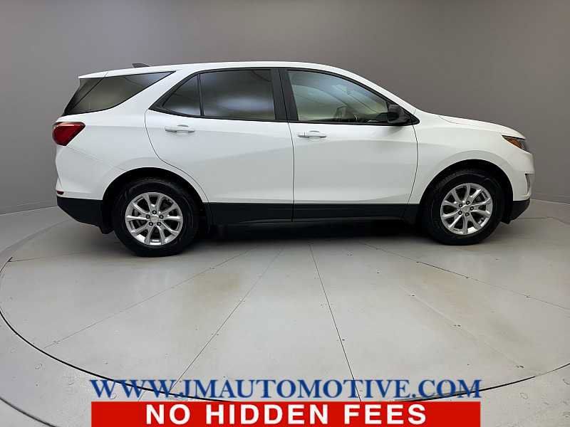 Used 2020 Chevrolet Equinox LS w/ LS Convenience Package FWD image 6