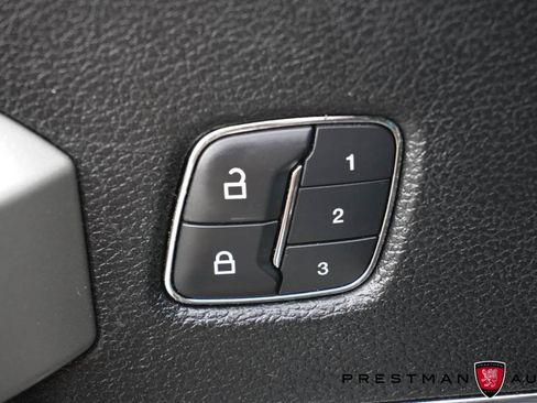 Used 2017 Ford F250 Platinum w/ Platinum Ultimate Package image 30