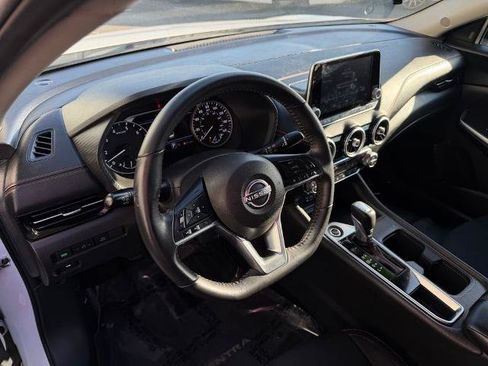 Certified 2024 Nissan Sentra SR FWD image 18