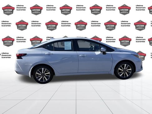 Certified 2025 Nissan Versa SV w/ Trunk Package image 7