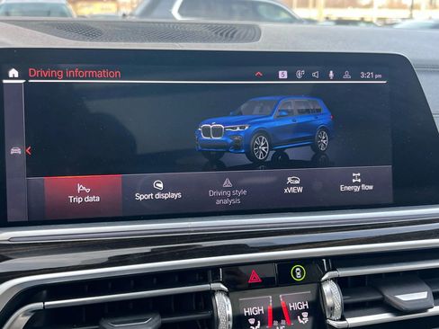 Used 2019 BMW X7 xDrive50i w/ M Sport Package image 15