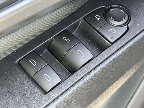 Used 2024 Chevrolet Equinox EV RS AWD/4WD image 21