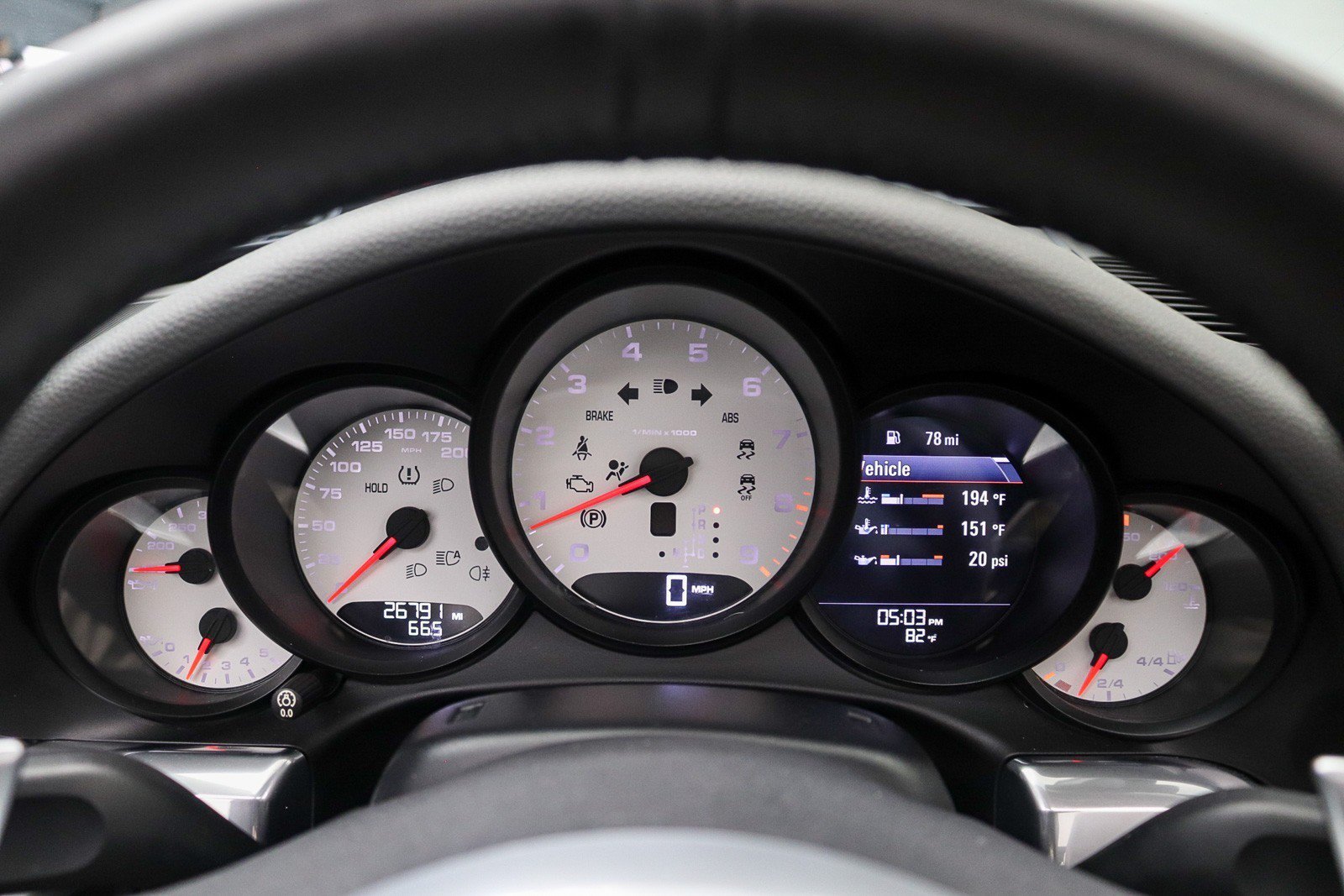 Used 2015 Porsche 911 Carrera image 40