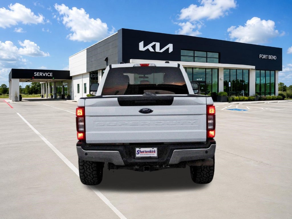 Used 2022 Ford F250 XLT w/ XLT Value Package AWD/4WD image 6