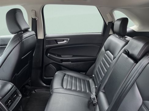 Used 2024 Ford Edge SEL w/ Convenience Package AWD/4WD image 22