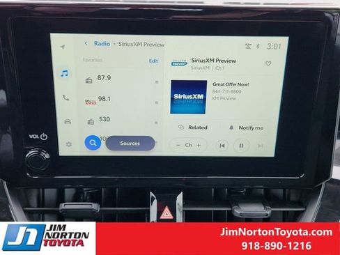Used 2025 Toyota Corolla LE FWD image 19