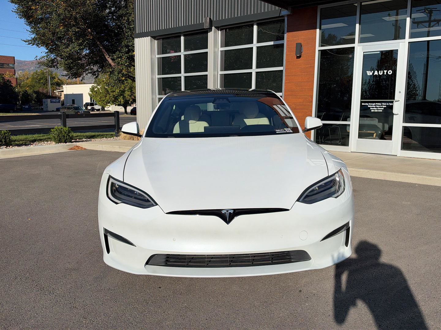 Used 2022 Tesla Model S AWD/4WD image 3