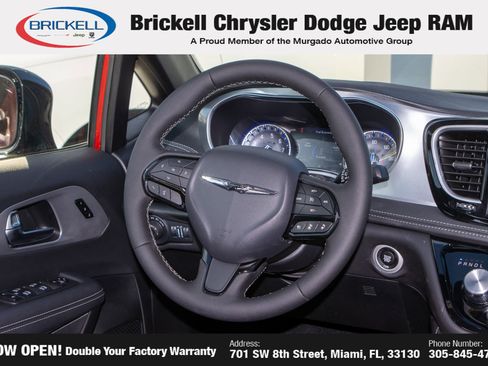 New 2026 Chrysler Pacifica Limited w/ S Appearance Package image 22