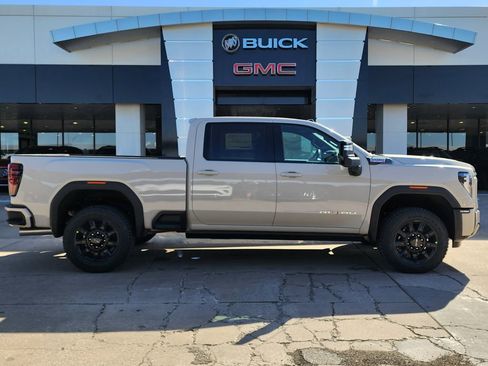 New 2026 GMC Sierra 2500 AT4 w/ AT4 Premium Plus Package image 2