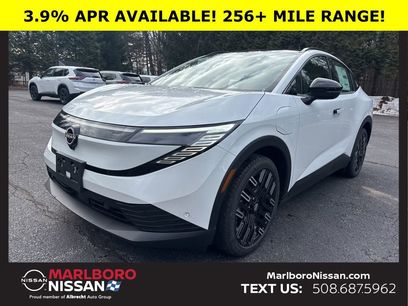 New 2026 Nissan Leaf Platinum+ w/ Floor Mat Package (Platinum+)