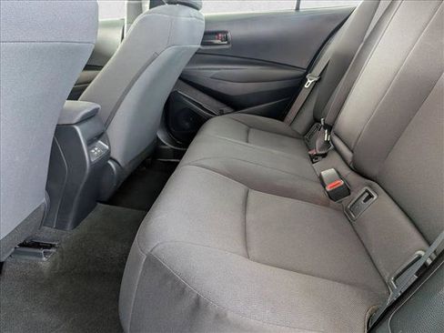 Used 2025 Toyota Corolla LE image 16