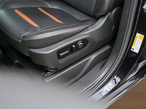 Used 2021 GMC Sierra 1500 AT4 w/ AT4 Preferred Package image 8